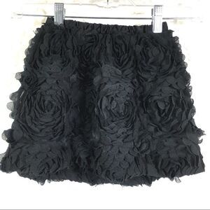 3/$18 Girls flower puff shirt black size 4/5 EUC